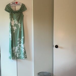 Commense Green Maxi Dress with Cap Sleeves and Cowl Neck